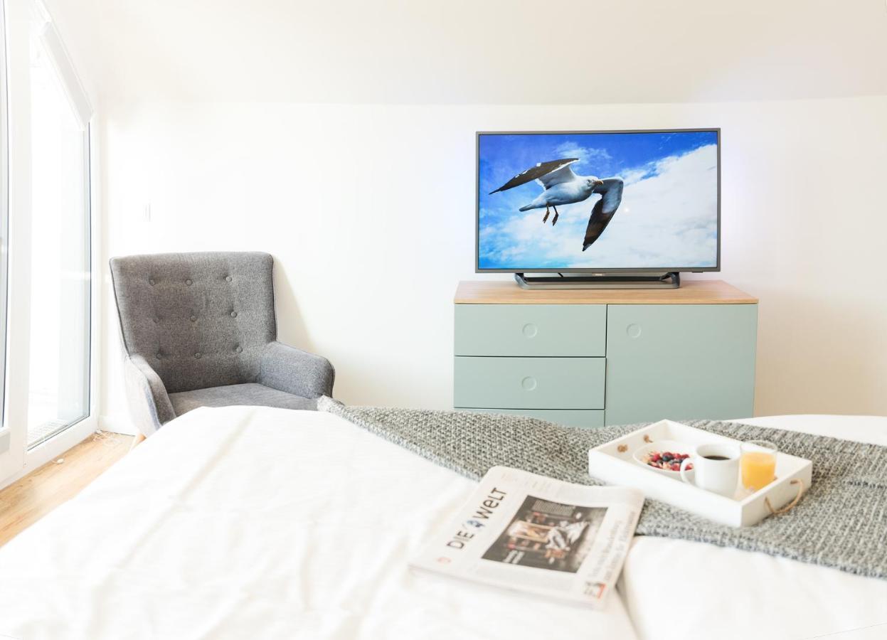 Ferienwohnung Beach Baby 2 Бюзум Экстерьер фото